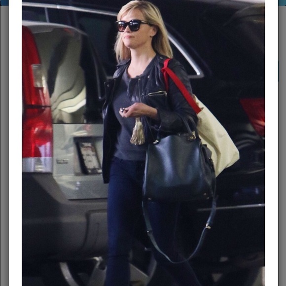 Lanvin Handbags - Like new Lanvin Handbag